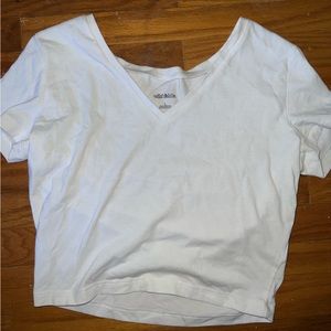 white short sleeve crop v neck size Large.